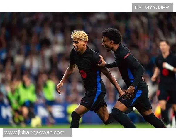 西甲联赛巴黎圣日耳曼与里昂激战成和引发全场热议