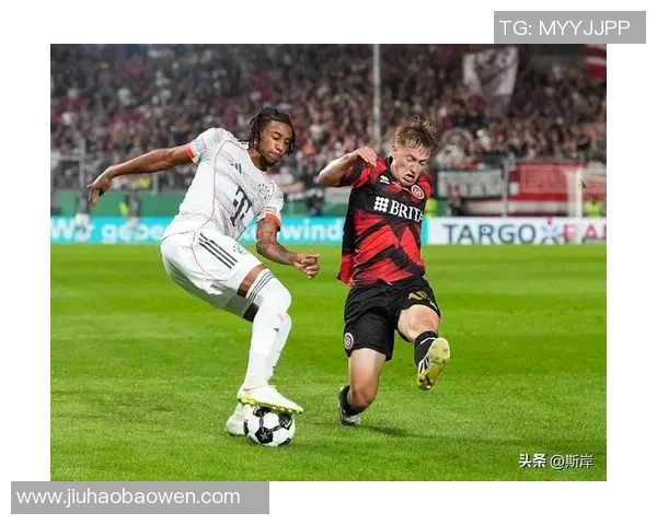 足总杯激战：拜仁与里昂战成平局补时绝平引发全场狂欢