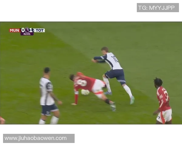 世界杯热刺小胜里昂红牌争议引发全场热议与激烈反响 世界杯热刺小胜里昂红牌争议引发全场热议与激烈反响