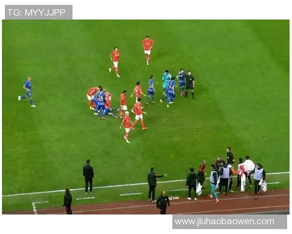 中超激战莱比锡与皇马握手言和争议判罚引发全场热议