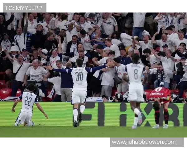 欧联杯热刺大胜巴萨红牌事件引发全场热议与数据分析 欧联杯热刺大胜巴萨红牌事件引发全场热议与数据分析